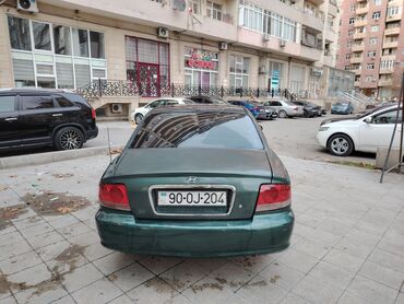 Hyundai: Hyundai Sonata: 2 l | 2001 il Sedan — 14