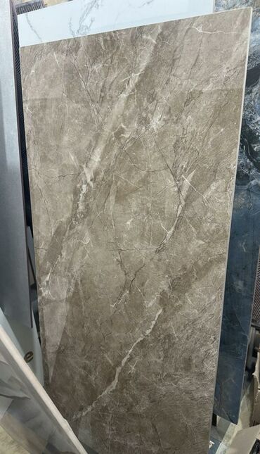 düş: Marmar effektli böyükformat keramika plitə - Rəng/naxış: Boz-bej