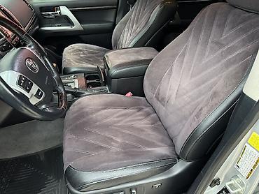 Toyota: Toyota Land Cruiser: 2012 г., 5.7 л, Типтроник, Бензин, Внедорожник — 11