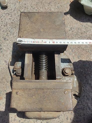 Тиски: Продаю тиски станочные,плоские СССР at lalafo.kg — 6 Тиски: Продаю тиски станочные,плоские СССР — 6