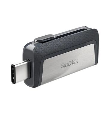 tərcümə foto: SanDisk 64 GB. Bir tərəfi USB 3.1, o biri tərəfi USB Type-C