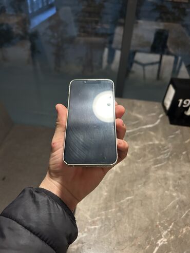 Apple iPhone: IPhone 13 mini, Б/у, 128 ГБ, Зарядное устройство, Защитное стекло, 96 %