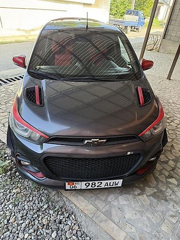 highlander platinum: Chevrolet Spark: 2016 г., 1 л, Вариатор, Бензин, Хэтчбэк — 1