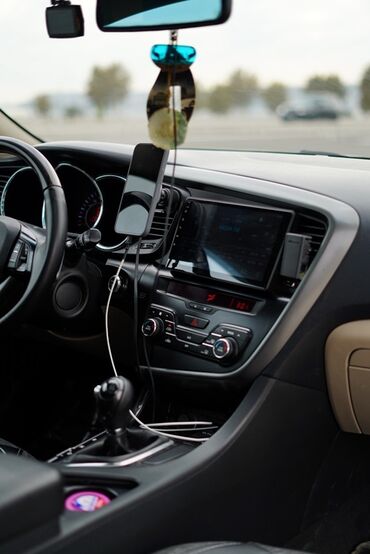 Kia: Kia Optima: 2.4 l | 2011 il Sedan — 16