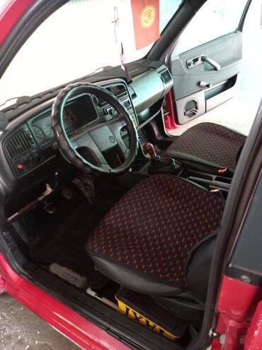 Volkswagen: Volkswagen Passat: 1992 г., 1.8 л, Механика, Бензин, Универсал — 11