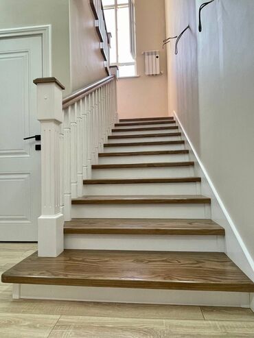 реставрация лестницы: Если хотите качественную и шикарную лестницу обращайтесь. Изготовим в