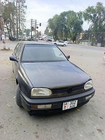 Volkswagen: Volkswagen Golf: 1994 г., 1.6 л, Кол менен иштөөчү, Бензин, Хетчбек — 2