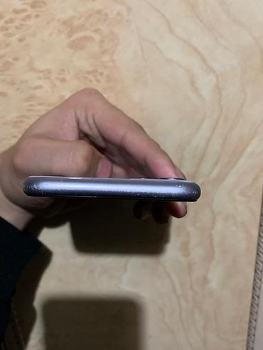 Apple iPhone: IPhone 11, Б/у, 64 ГБ, 78 % — 10