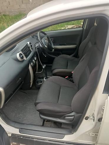 r 21: Toyota Ist: 2003 г., 1.3 л, Автомат, Бензин, Седан — 5