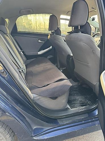 Toyota: Toyota Prius: 2015 г., 1.8 л, Вариатор, Гибрид, Хэтчбэк — 6