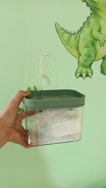 yemler: Pişik və itlər üçün su çeşməsi – 1.5 L tutum - Heyvanlar üçün daim — 2