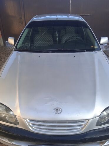 я ищу машины: Toyota Avensis: 2000 г., 1.6 л, Механика, Бензин, Седан