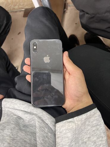 Apple iPhone: IPhone Xs, Б/у, 256 ГБ, Jet Black, Чехол, 78 %