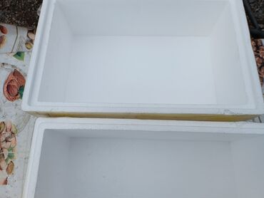 пищевой лёд: Пищевой контейнер, цвет - Белый, Самовывоз