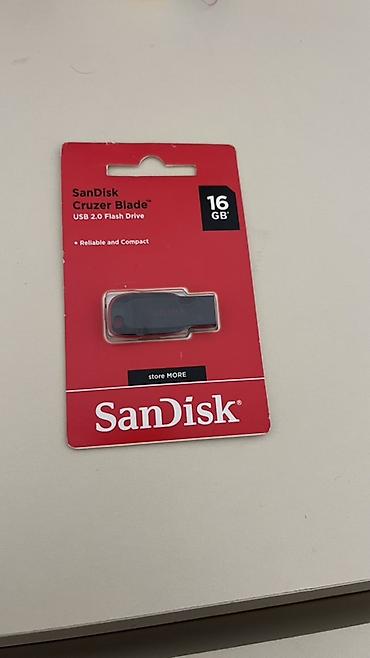 SanDisk Cruzer Blade USB 2.0 Flash Drive – 16 GB - Model: Cruzer