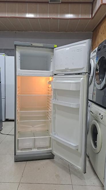 et soyducusu: Indesit iki kameralı soyuducu - Üst hissədə dondurucu, alt hissədə — 1