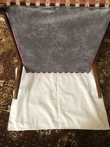 Fotelje: Drvena retro fotelja, nov sunđer,mebl štof i platno ispod, samo drvene na lalafo.rs — 8 Fotelje: Drvena retro fotelja, nov sunđer,mebl štof i platno ispod, samo drvene — 8