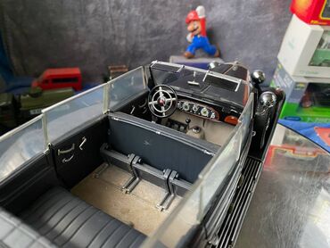 Avtomobil modelləri: Коллекционная модель Mercedes-Benz 770K Pullman W150 Black 1938 Road — 12