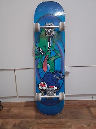 Trotineti, skejtbordovi i hoverbordovi: Skejtbord je potpuno ispravan, u dobrom je stanju sa vidljivim — 1