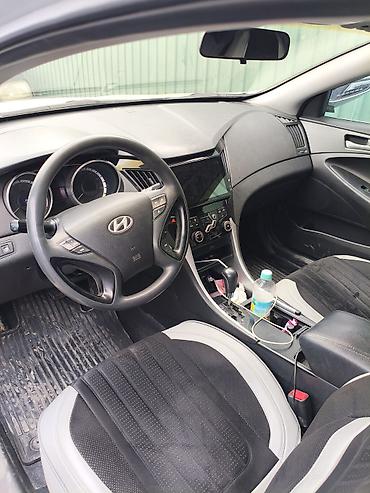 Hyundai Sonata: 2010 г., 2 л, Автомат, Бензин, Седан — 3