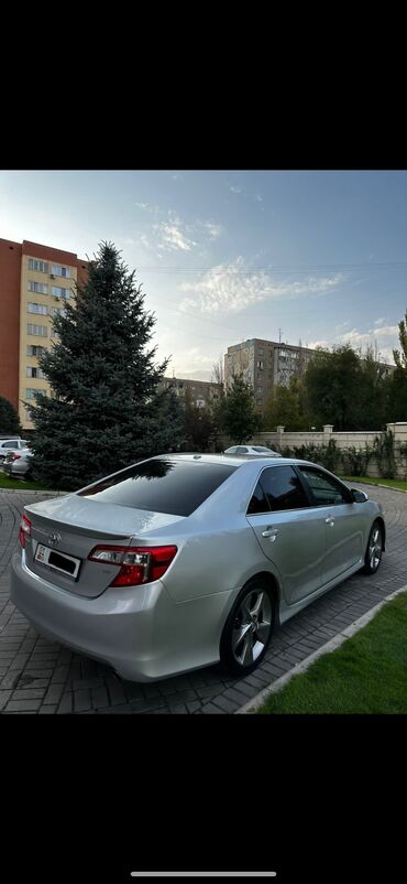 Toyota Camry: 2012 г., 2.5 л, Автомат, Бензин