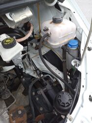 QAZ: QAZ GAZel Biznes: 2.7 l | 2017 il 53000 km Van body type — 17