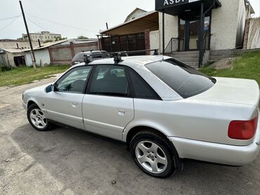 спортивная машина: Audi A6: 1995 г., 2 л, Механика, Бензин, Седан