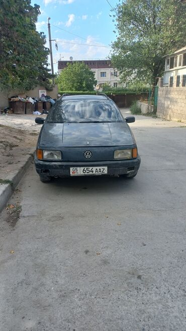 бардачок пассат б5: Volkswagen Passat: 1993 г., 2 л, Механика, Бензин, Универсал