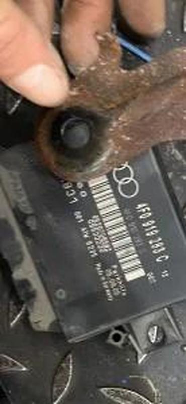 punjac akumulatora: AUDI A6 C6 MODUL PAKRING SENZORA 4F0919283C | Audi vagen delovi — 2