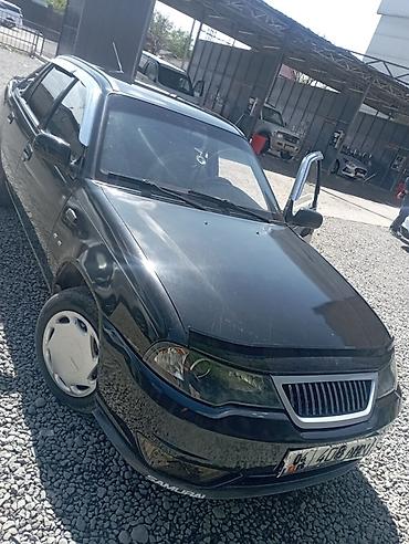 baic eu5: Седан черного цвета с бензиновым двигателем и передним приводом. Кузов — 1