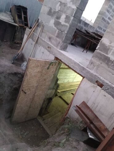 Продажа домов: Дом, 10 м², 5 комнат, ПСО (под самоотделку) — 10