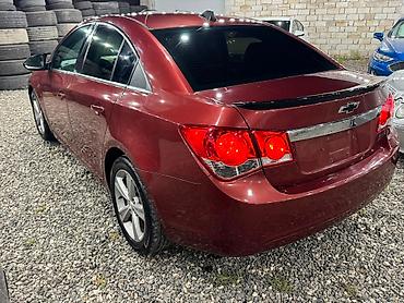 chevrolet cruze motor: Chevrolet Cruze: 1.4 l | 2012 il Sedan — 1