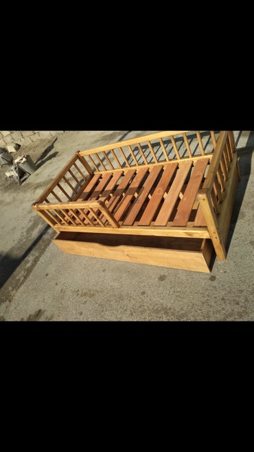 Usaq carpayi olcu 75x140 sm. Yeni. Tebii agacUsaq yataq krovat kravat
