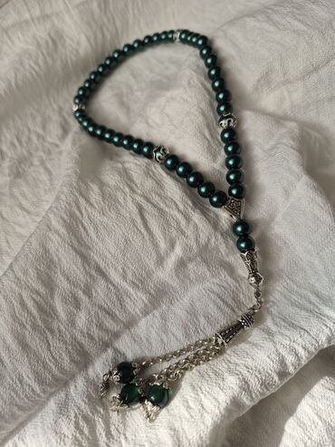 Təsbehlər: Təsbehlər
Qiymetler ferqlidir — 19