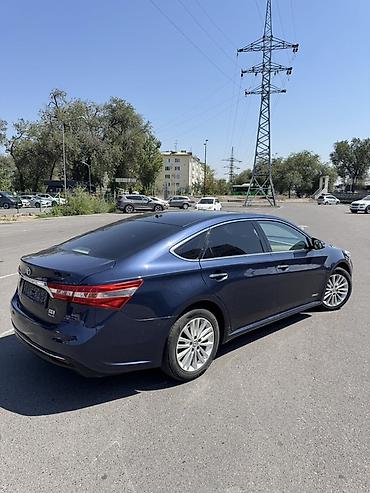 corolla 2016: Toyota Avalon: 2015 г., 2.5 л, Автомат, Гибрид, Седан — 5