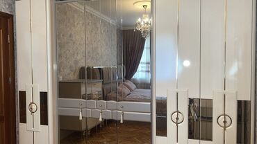 продать старую мебель в баку: Türkiyə istehsalı, maşın boyası ilə mebel. 2 il əvvəl alınıb