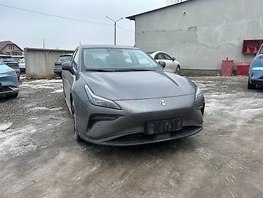 Zeekr: Zeekr : | 2023 г. Седан — 14