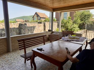 Bağ evlərinin satışı: Quba, 200 kv. m, 5 otaqlı, Hovuzsuz, Kombi, Qaz, Su — 10