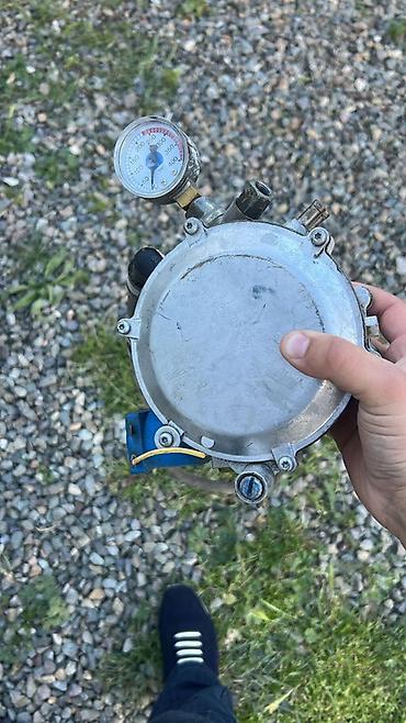 karobka ustasi: Avtomobil üçün LPG/CNG reduktor (buxarlandırıcı) və manometr - Qaz — 1