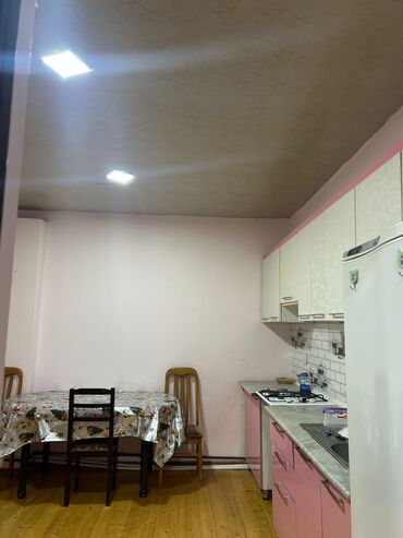 Uzunmüddətli kirayə mənzillər: Kirayə verilir: 3 otaqlı, mebellı mənzil pirallahı rayon Gürgan qəs — 7