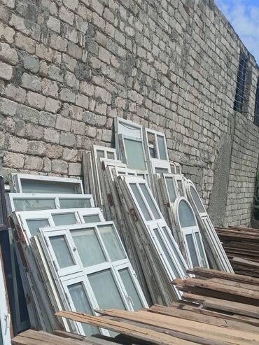 Лакокрасочные материалы: HAZIR qapıların, pəncərələrin satışı həmçinin istənilən formada qapı