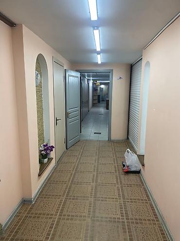 по трассе: Продажа магазинов В жилом доме, 300 м², Старый ремонт, С санузлом, Цокольный этаж этаж — 8