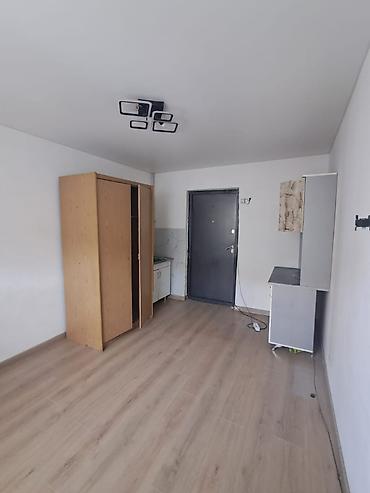 мари: 1 комната, 12 м², ул. Ахунбаева / Малдыбаева Гостиничный тип, 2 этаж, Евроремонт — 3