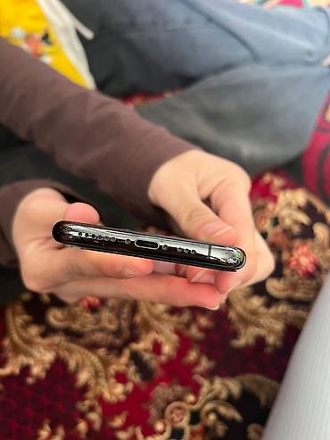 Apple iPhone: IPhone 11 Pro, Б/у, 256 ГБ, Space Gray, 84 % — 5