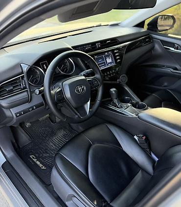 Продажа авто: Toyota Camry: 2019 г., 2.5 л, Автомат, Бензин, Седан — 5