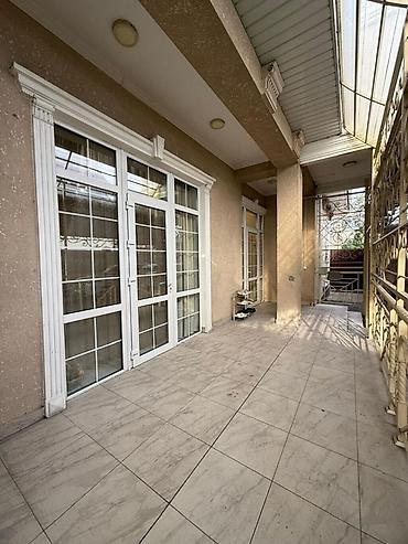 Продажа коттеджей и домов: Продаётся 4‑комнатный дом Район: Церковь (Орозбекова/Куренкеева) — 13