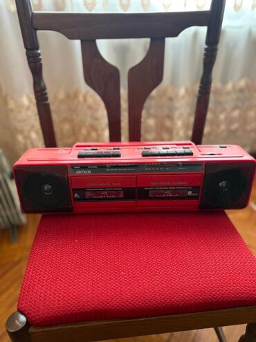 Qulaqcıqlar: Kaset Maqnitofon