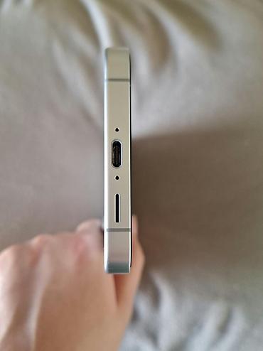 oyun telefonları ucuz: Samsung Galaxy S24 FE, 128 GB, rəng - Boz, Face ID — 7