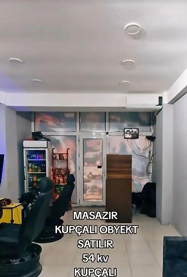 klub: Masazırda kupçalı obyekt – 54 kv.m Xüsusiyyətlər: - Təmirli — 1