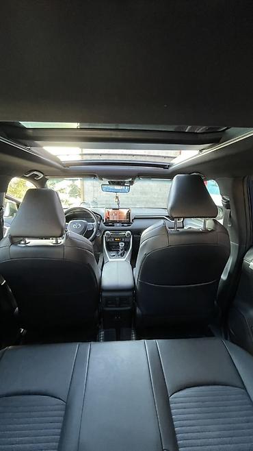 Продажа авто: Toyota RAV4: 2021 г., 2.5 л, Гибрид, Кроссовер — 9